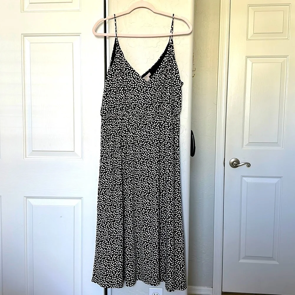 h&m polka dot maxi dress H&M Polka Dot Maxi Dress